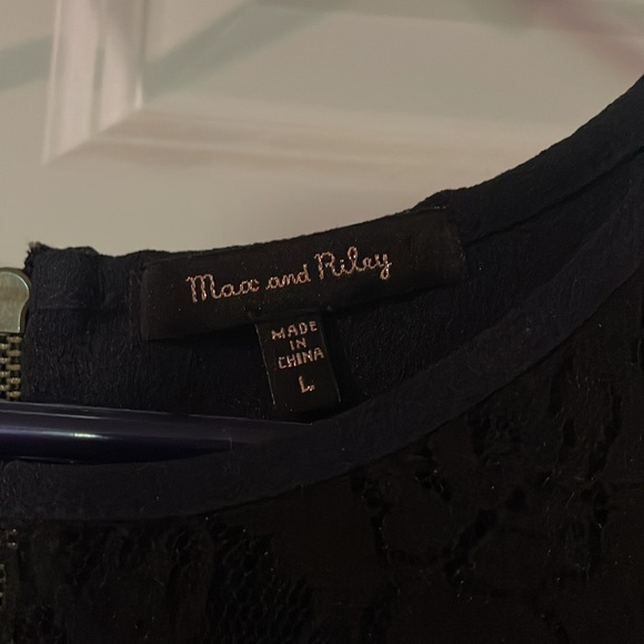 Beautiful navy with black cutout lace dress - Picture 3 of 5